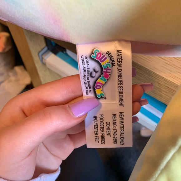 Anika squishmallow - Picture 6 of 6